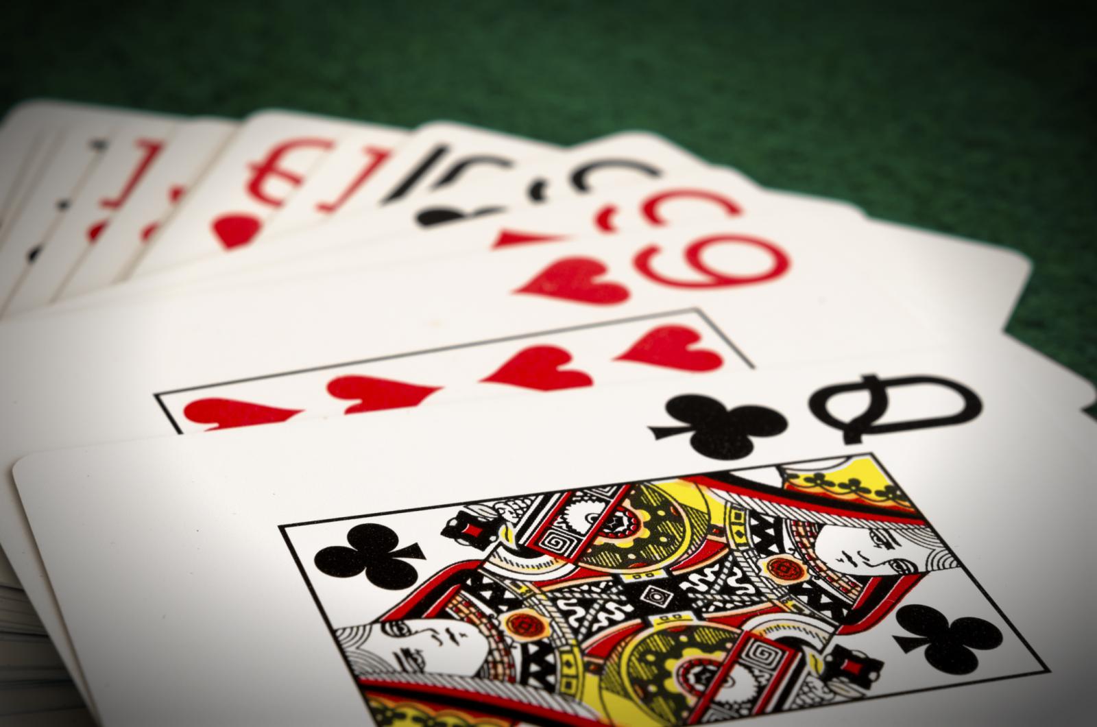 Klaverjascompetitie en spelletjesavond is weer begonnen